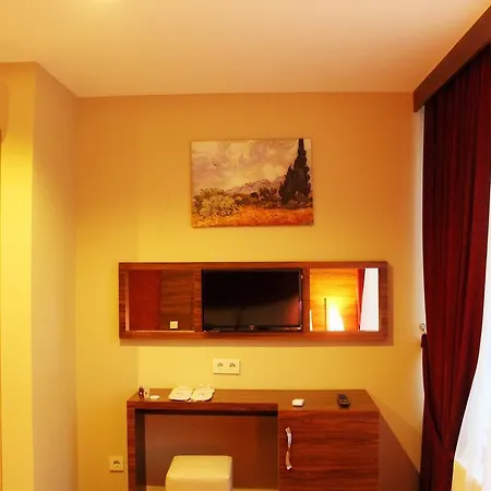 Somya Hotel