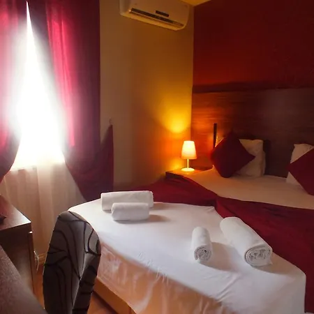 Hotel Somya *